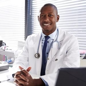 Quando devo procurar um médico para tratar o freio do pênis?