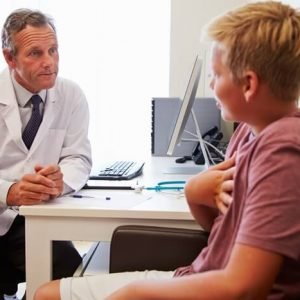 Quanto tempo leva para se recuperar de uma cirurgia de fimose?