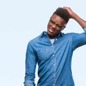 FREIO CURTO MACHUCADO? Descubra como tratar o incômodo causado pelo FREIO CURTO MACHUCADO