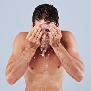 É fimose? Entenda o que é, sintomas, causas e como tratar